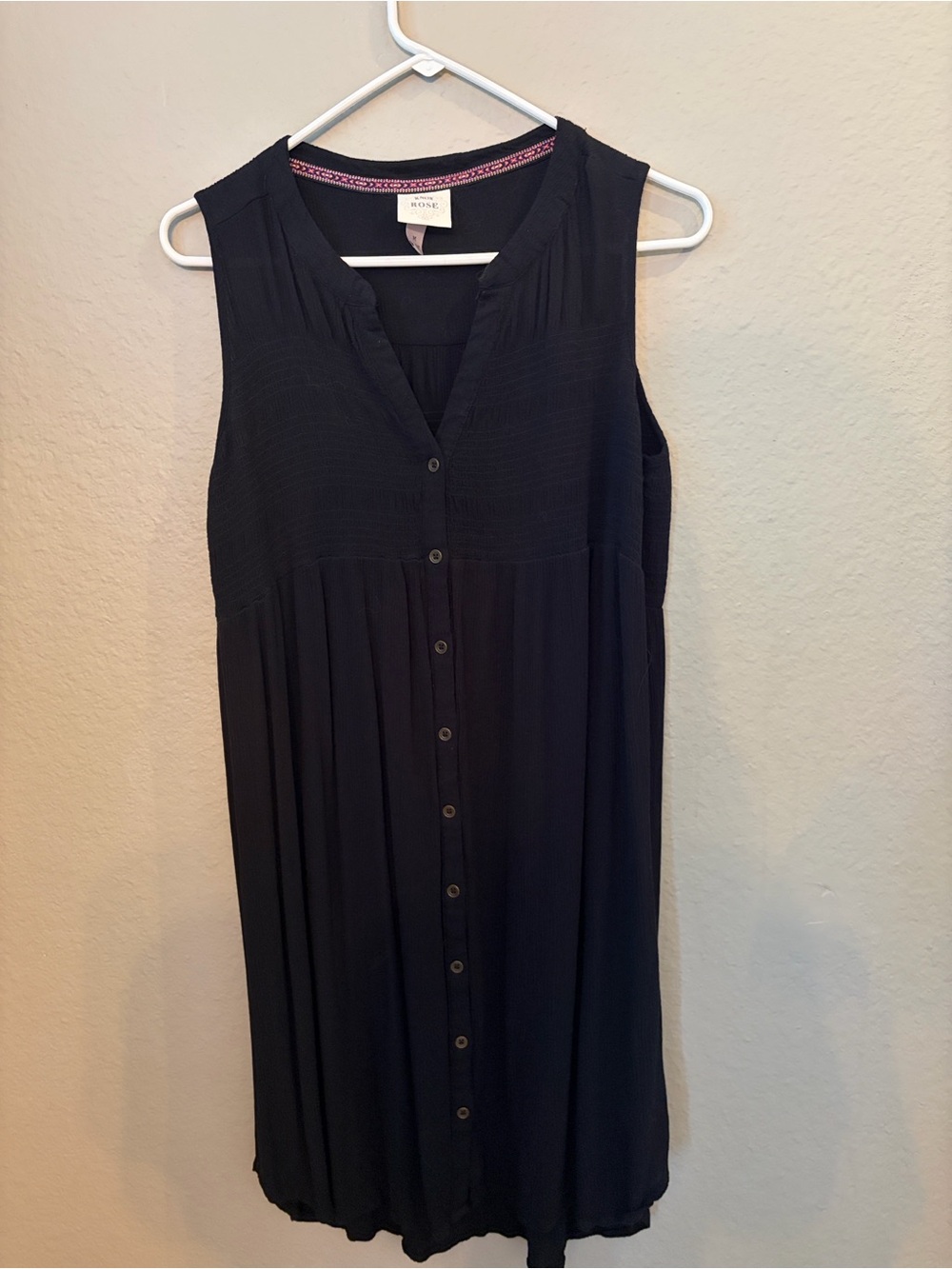 Knox Rose Black Sleeveless Button-Down Sundress